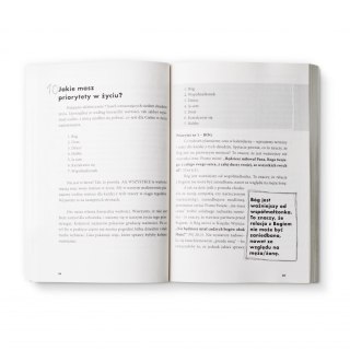 I NIE ZMARNOWAĆ ŻYCIA - o zaakceptowaniu siebie, rozwoju i przygotowaniu do życia w rodzinie - Mariola i Piotr Wołochowiczowie