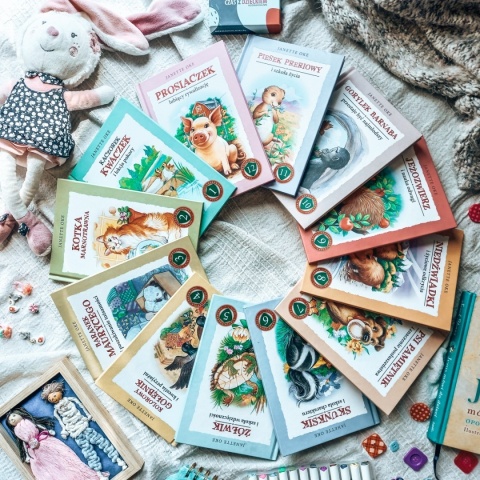 PAKIET PREZENTOWY: SZKOŁA CHARAKTERU - 12 książek + CD-MP3 + numerowana zakładka