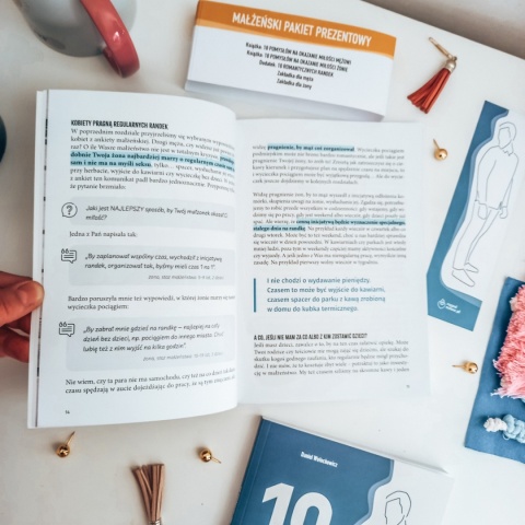 Nowość! PAKIET PREZENTOWY: 18 pomysłów na okazanie miłości żonie + ...mężowi + dodatek + zakładki